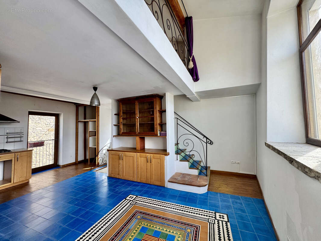 Maison à GRIGNAN