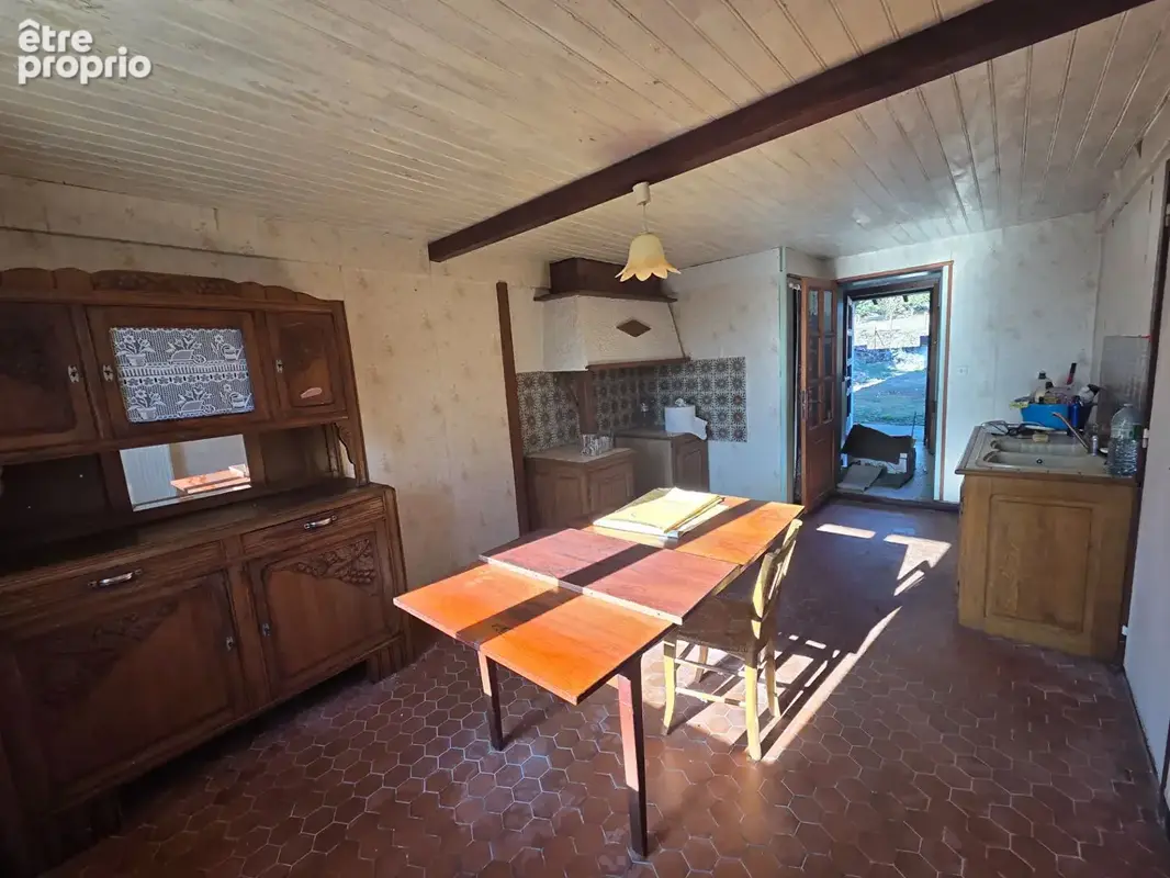 Maison à rénover avec 3 chambres, garage et terrain ? Le Châtenet-en-Dognon - photo 4
