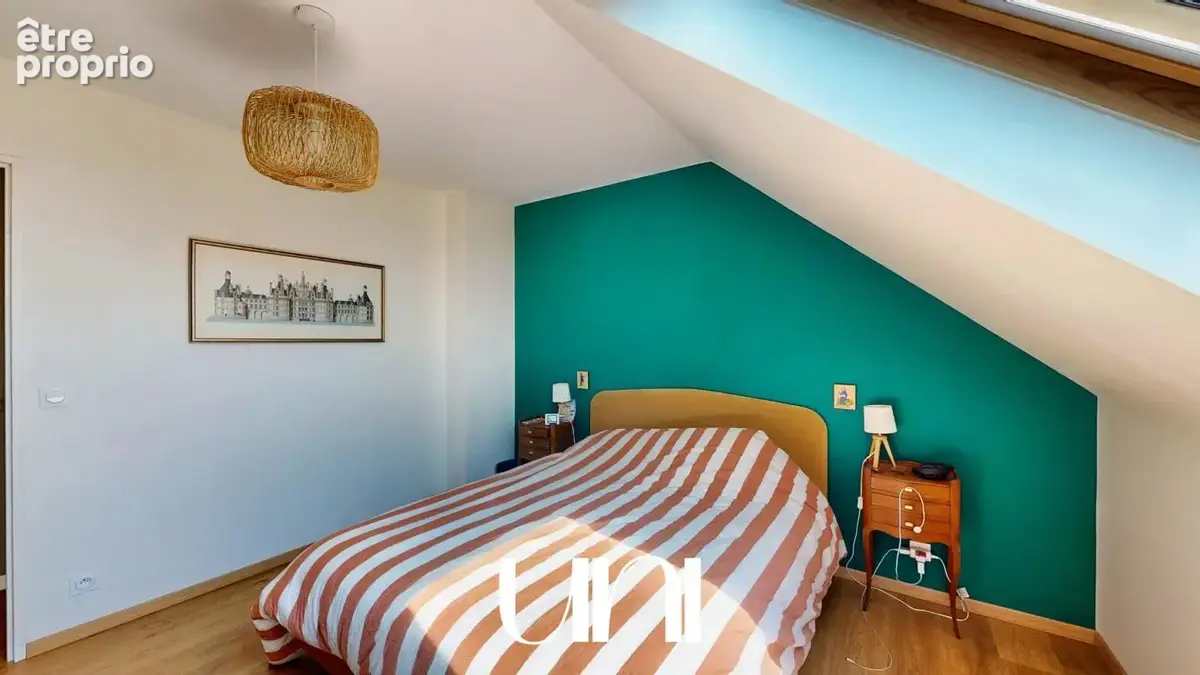 Appartement 5 pièces de 98 m2 avec caves, balcon, ascenseur et parkings - CAEN Saint-Gilles - photo 8