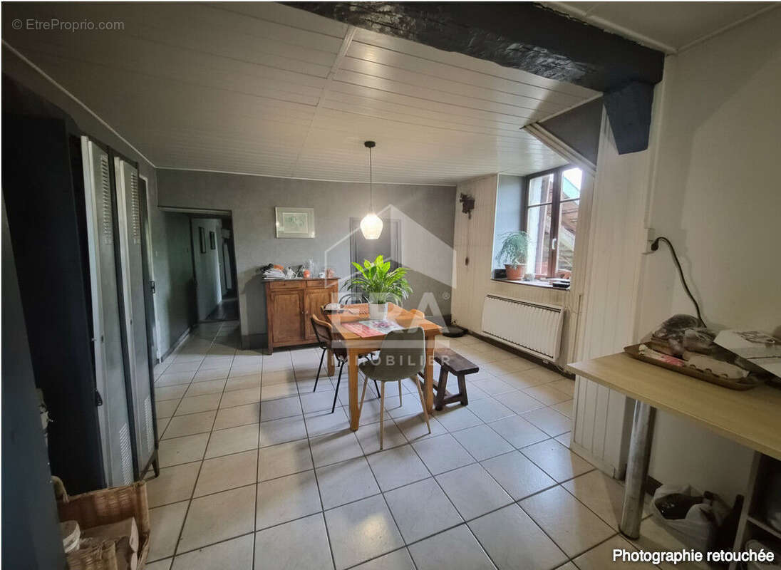 Maison à ORNANS