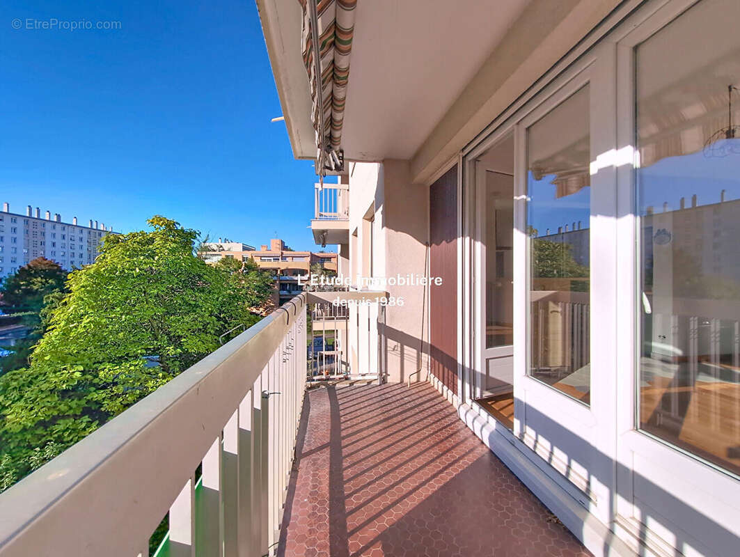 Appartement à CALUIRE-ET-CUIRE