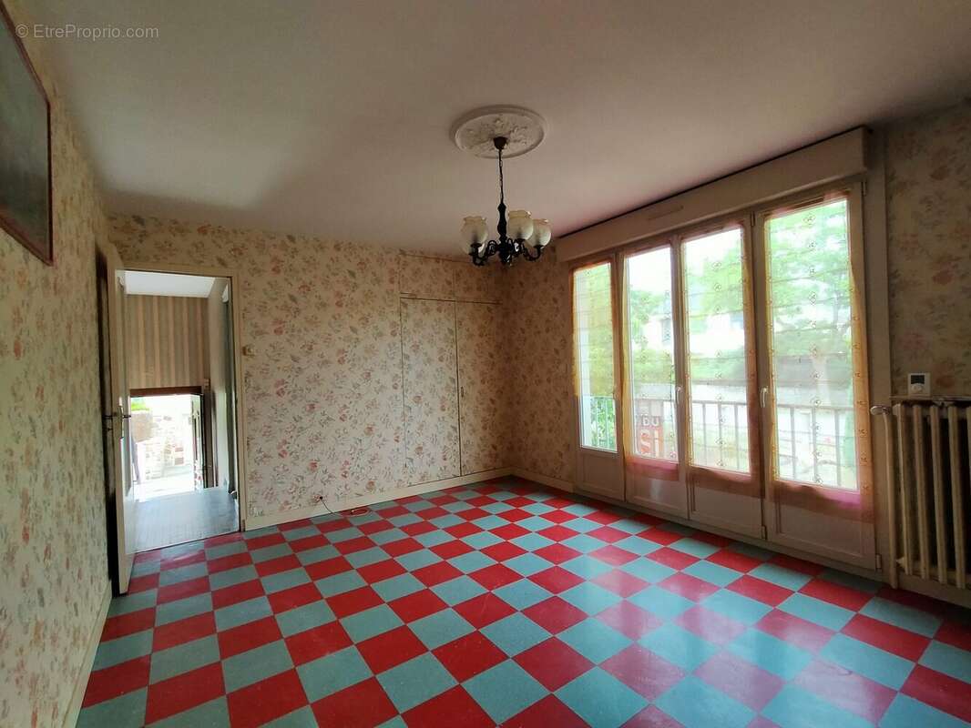 Maison 62 m² à Villaines-La-Juhel  - photo 4