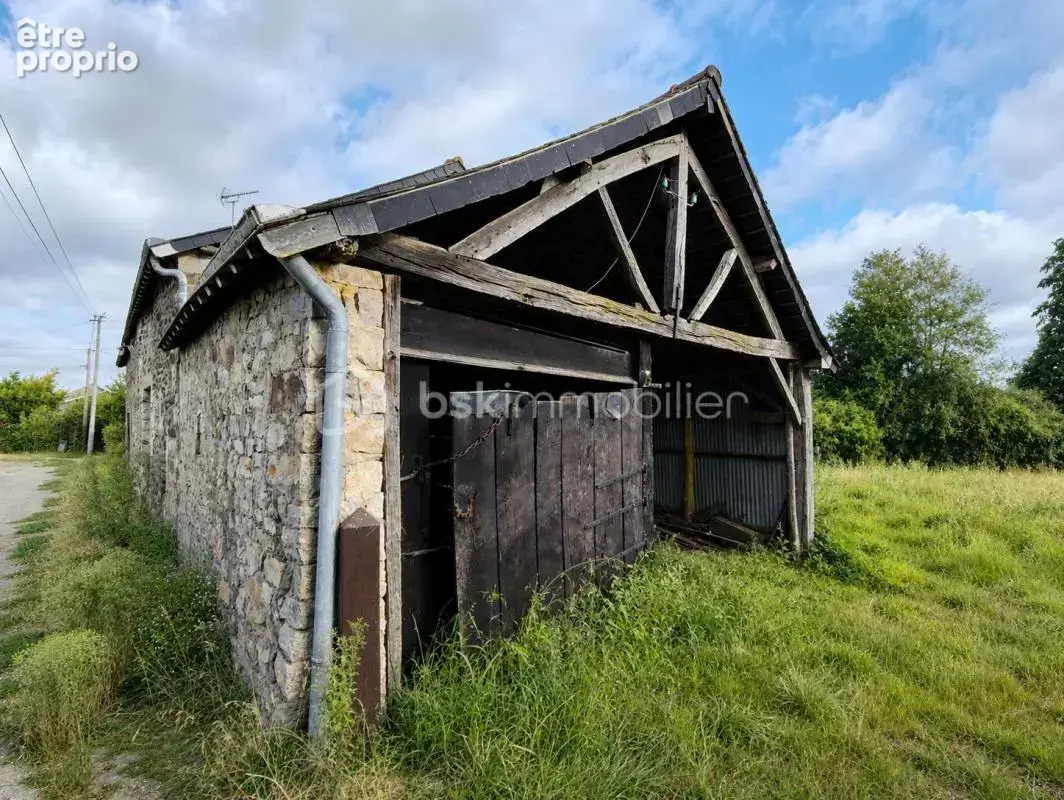 Maison Pierre avec dépendances à restaurer - photo 8