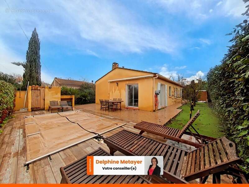 Maison à ROQUEBRUNE-SUR-ARGENS