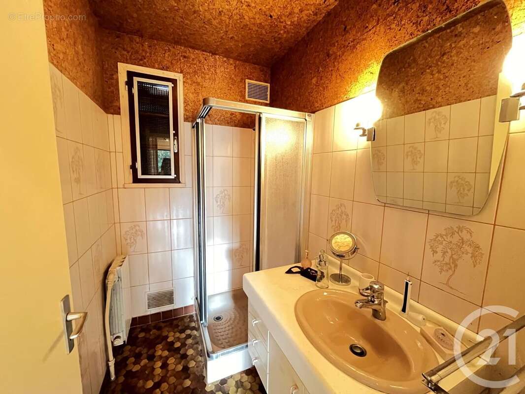 Maison à HOULBEC-COCHEREL