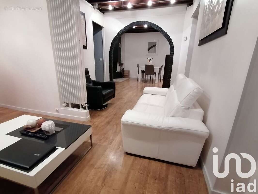 Photo 3 - Maison à BRIE-COMTE-ROBERT