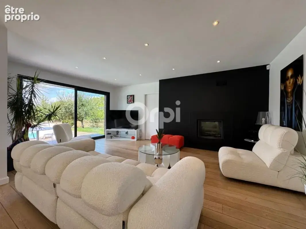 Maison Individuelle Avec Piscine - photo 3