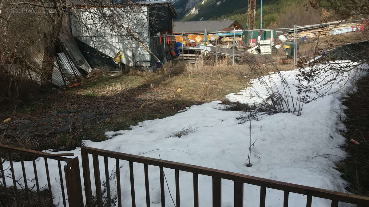 Appartement à AUSSOIS