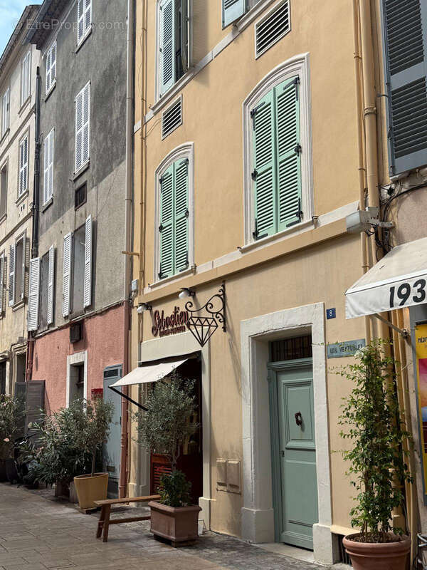 Appartement sur le port, 3 pièces, Saint-Tropez - photo 4