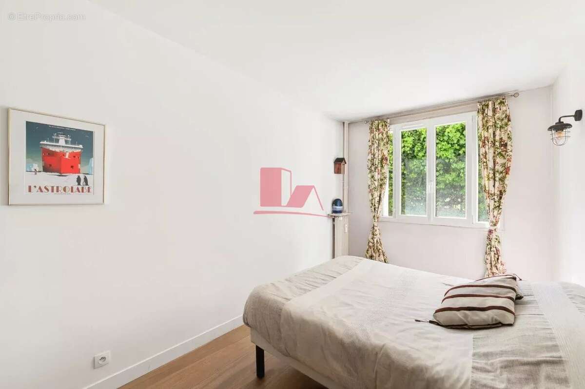 Appartement à ISSY-LES-MOULINEAUX