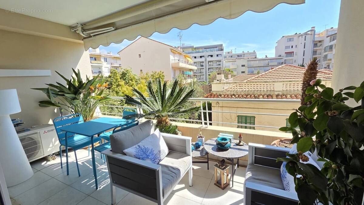 Appartement à CANNES