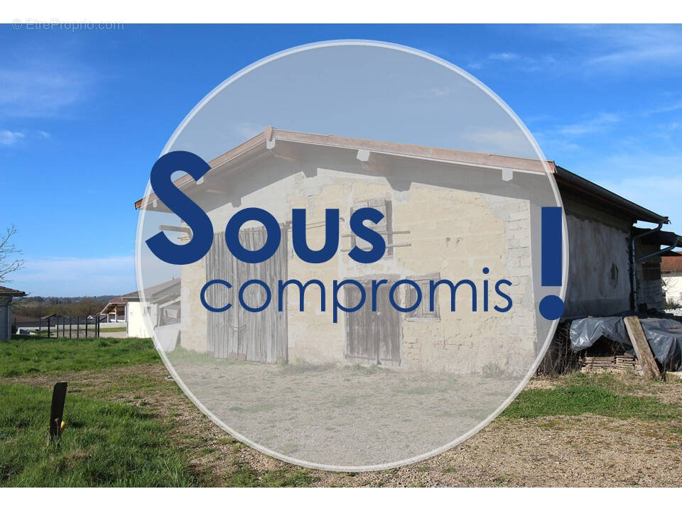 Maison à POLLIAT