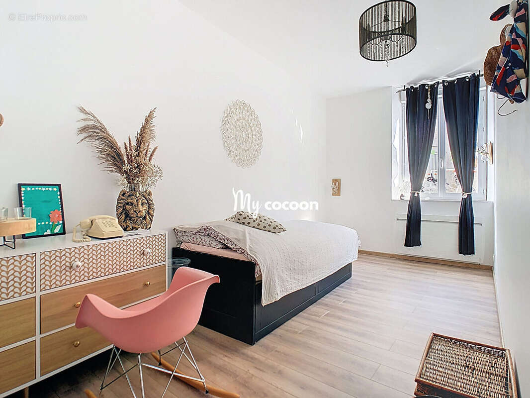 Maison à SAINT-JEAN-LE-VIEUX