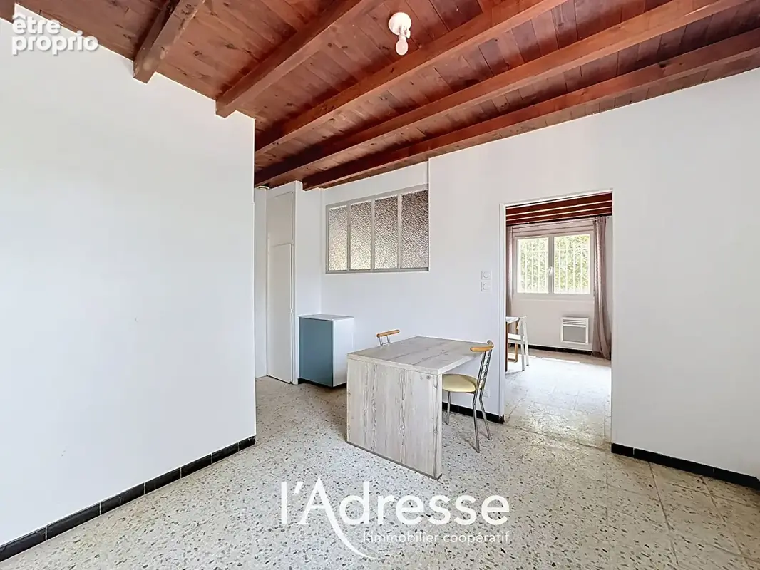 Exclusivité l'Adresse Immobilier - THIL - Maison coeur de village T3 -70 m2 Plain pied + parcelle de 322 m2 + beau garage - photo 6