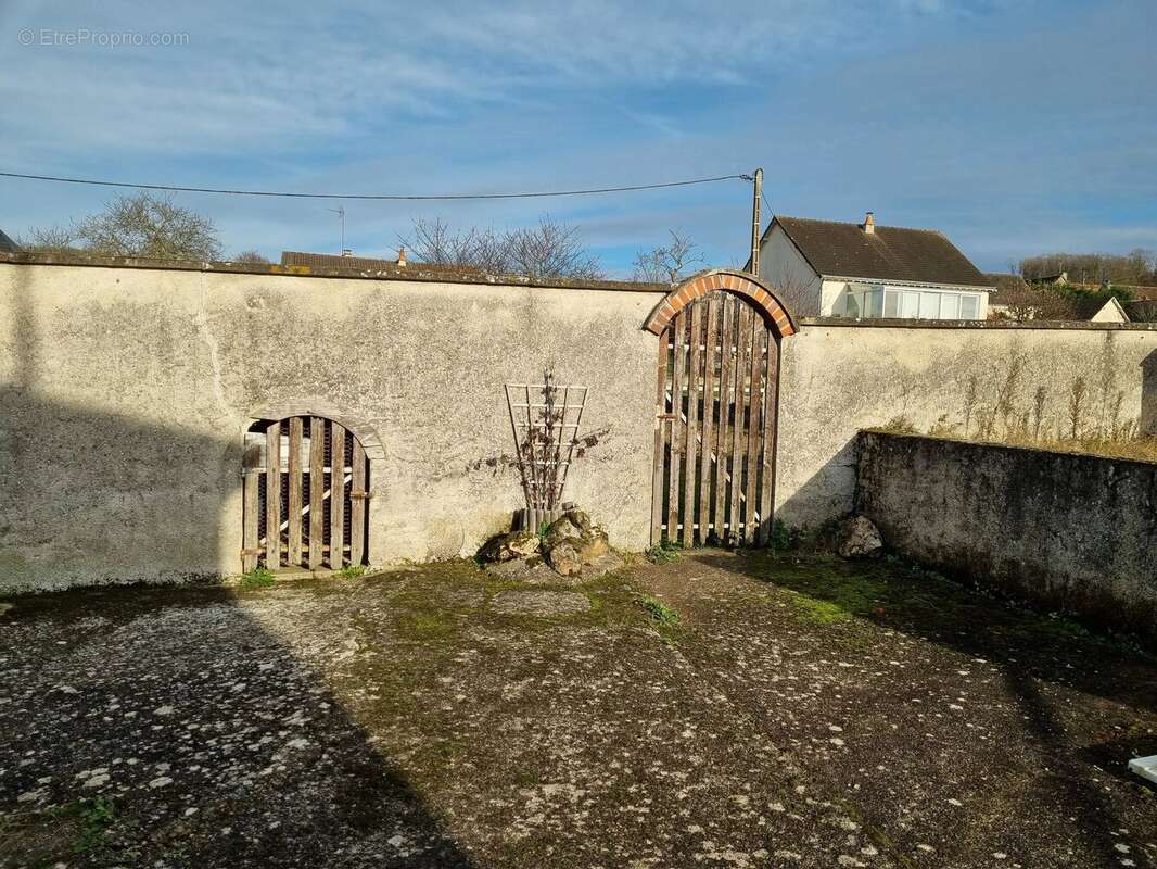 Maison à VILLIERS-SUR-LOIR