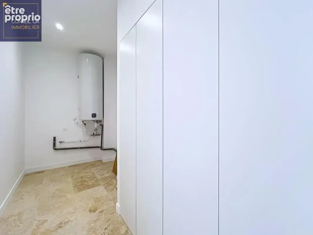 Maison entièrement rénovée de 125 m² – 4 chambres, garage et jardin - photo 12