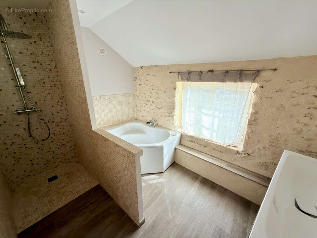 Maison à ARGENTIERES