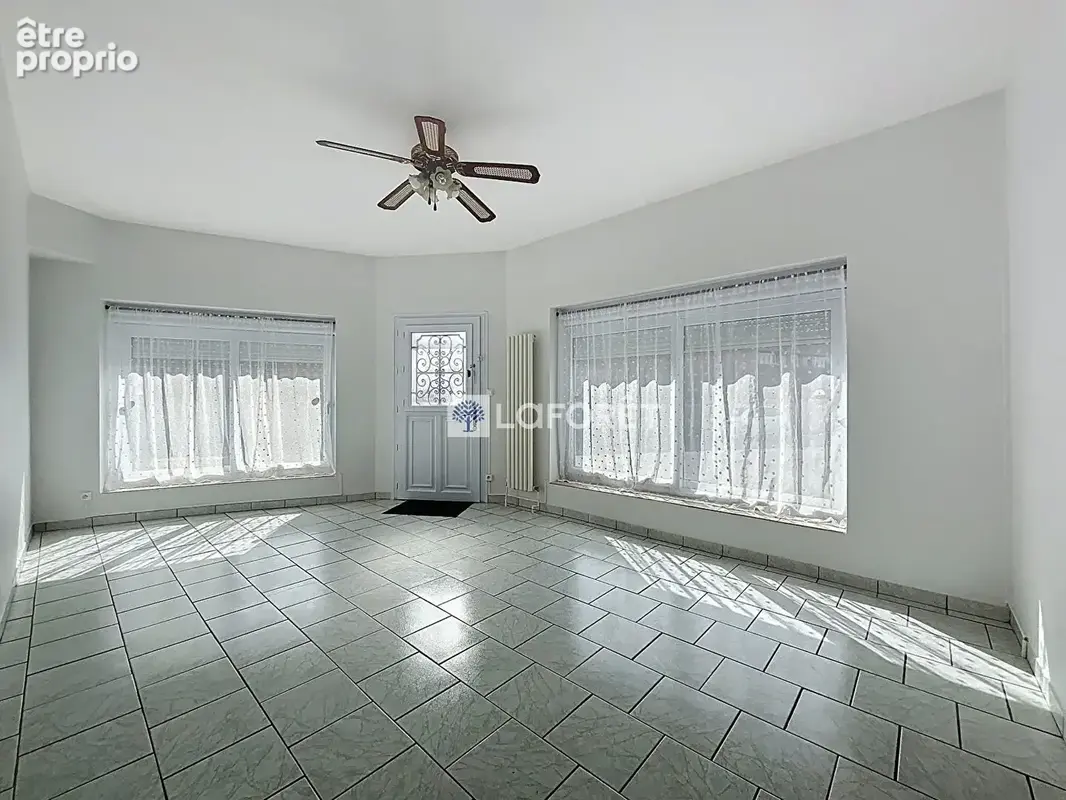 Maison Tergnier 7 pièce(s) 155 m2 - photo 3