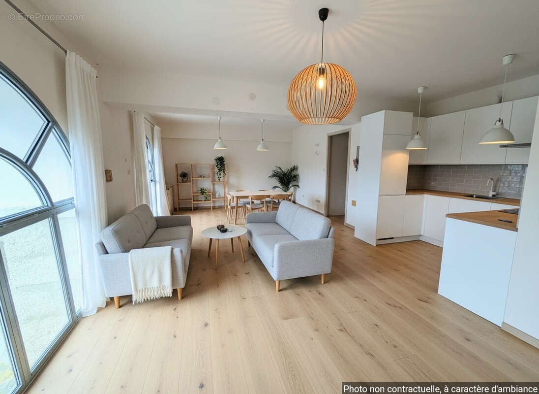 Appartement à LAROQUE