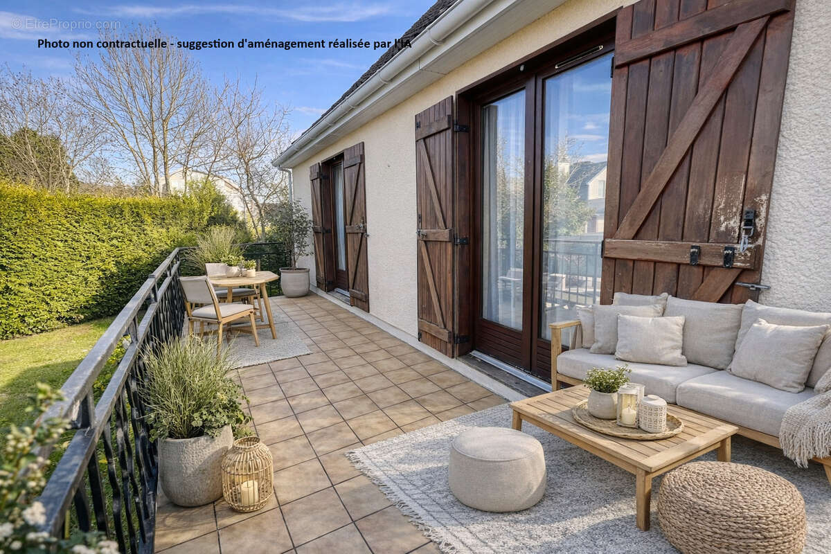 Maison à CHENNEVIERES-SUR-MARNE