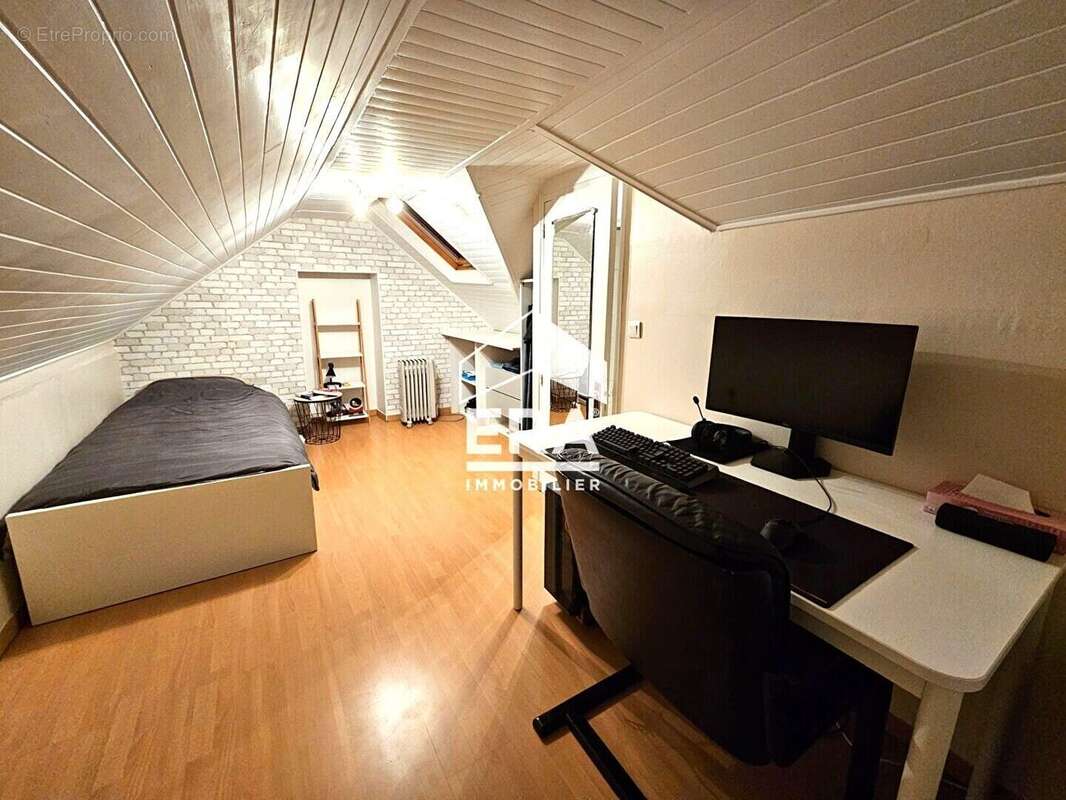 Maison à NEUILLY-SUR-MARNE