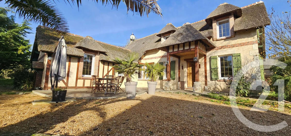 Maison à MORIERS