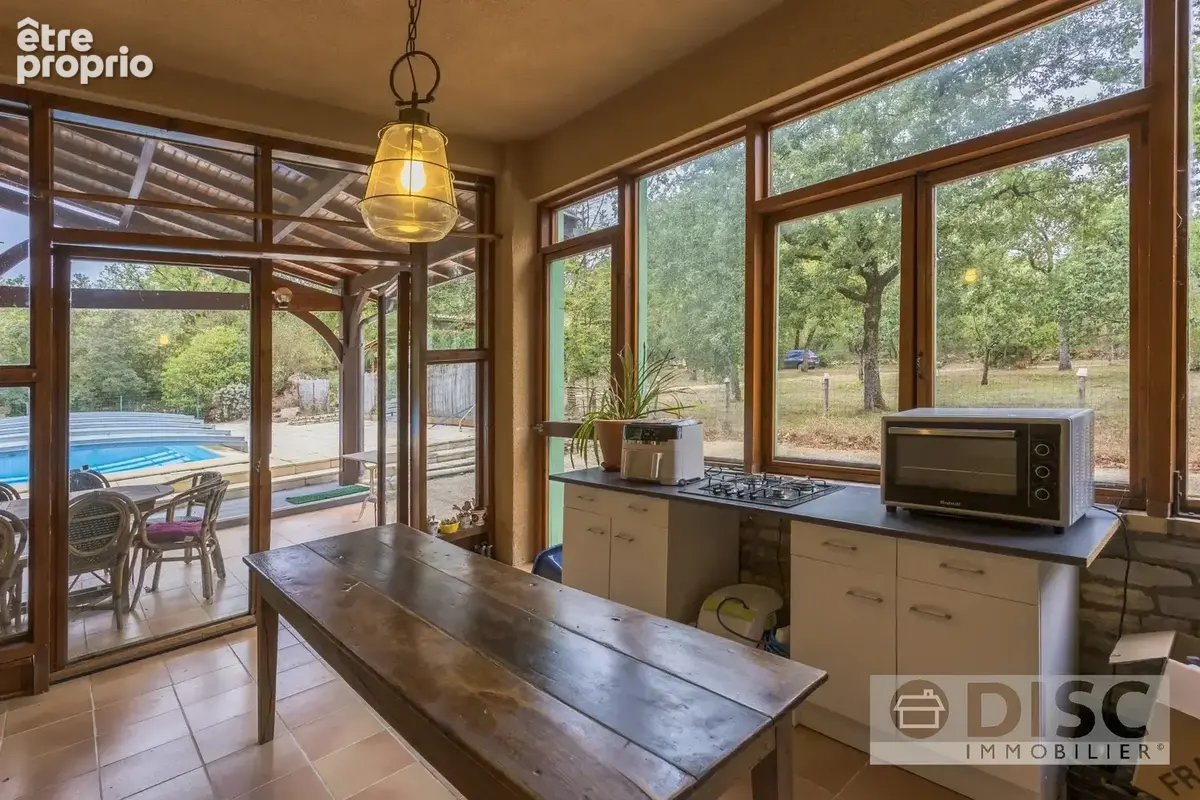 Belle maison spacieuse avec piscine à proximité de Septfonds. - photo 7