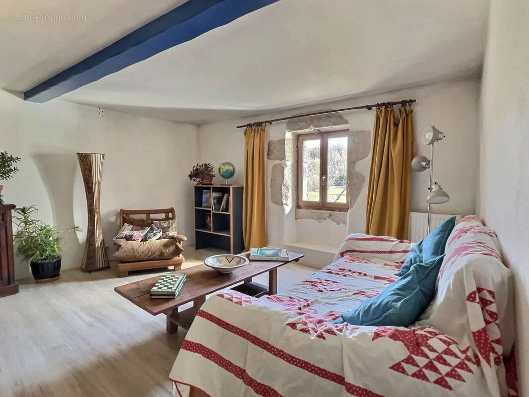 Maison à PRESLES