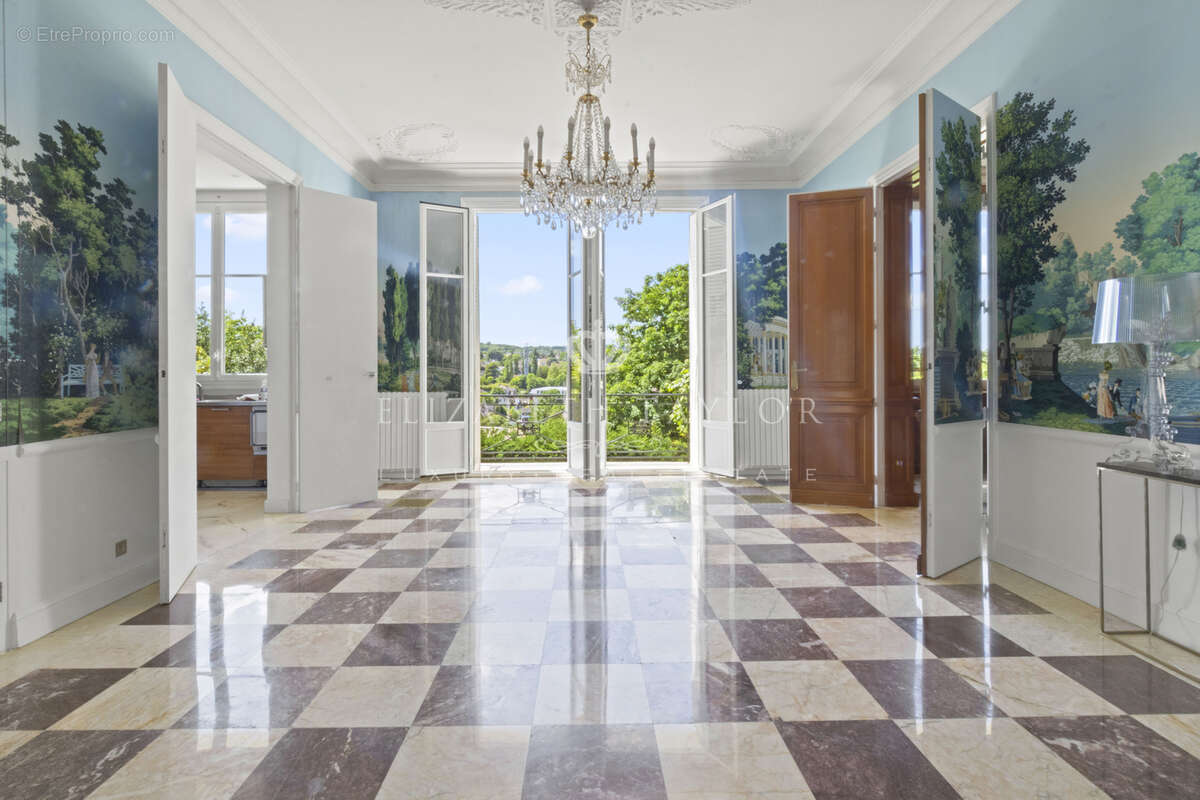 Maison à SAINT-GERMAIN-EN-LAYE