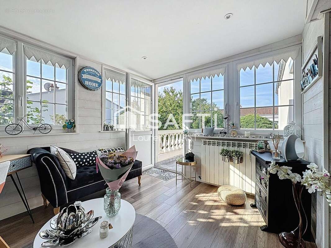 Photo 2 - Maison à MOULINS-LES-METZ