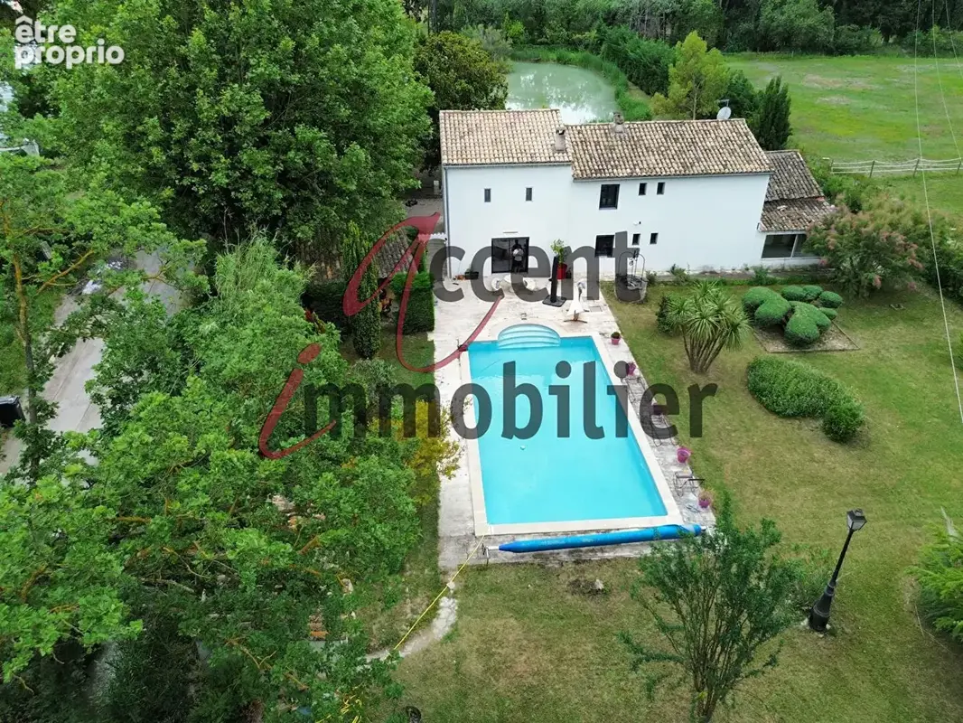 Maison à CAUMONT-SUR-DURANCE