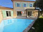 Maison à AUBORD