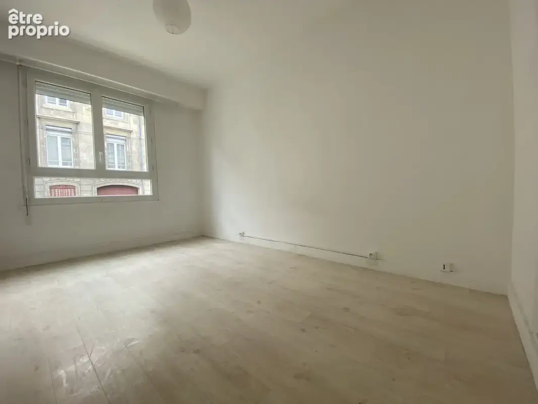Appartement 2 pièces 52 m² à vendre à Reims (51100) - photo 3