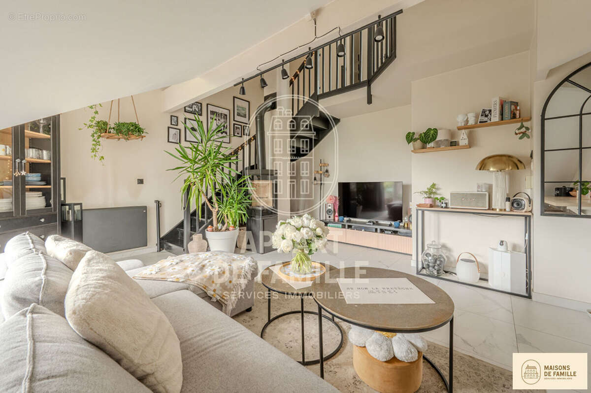 Appartement à SAINT-NOM-LA-BRETECHE