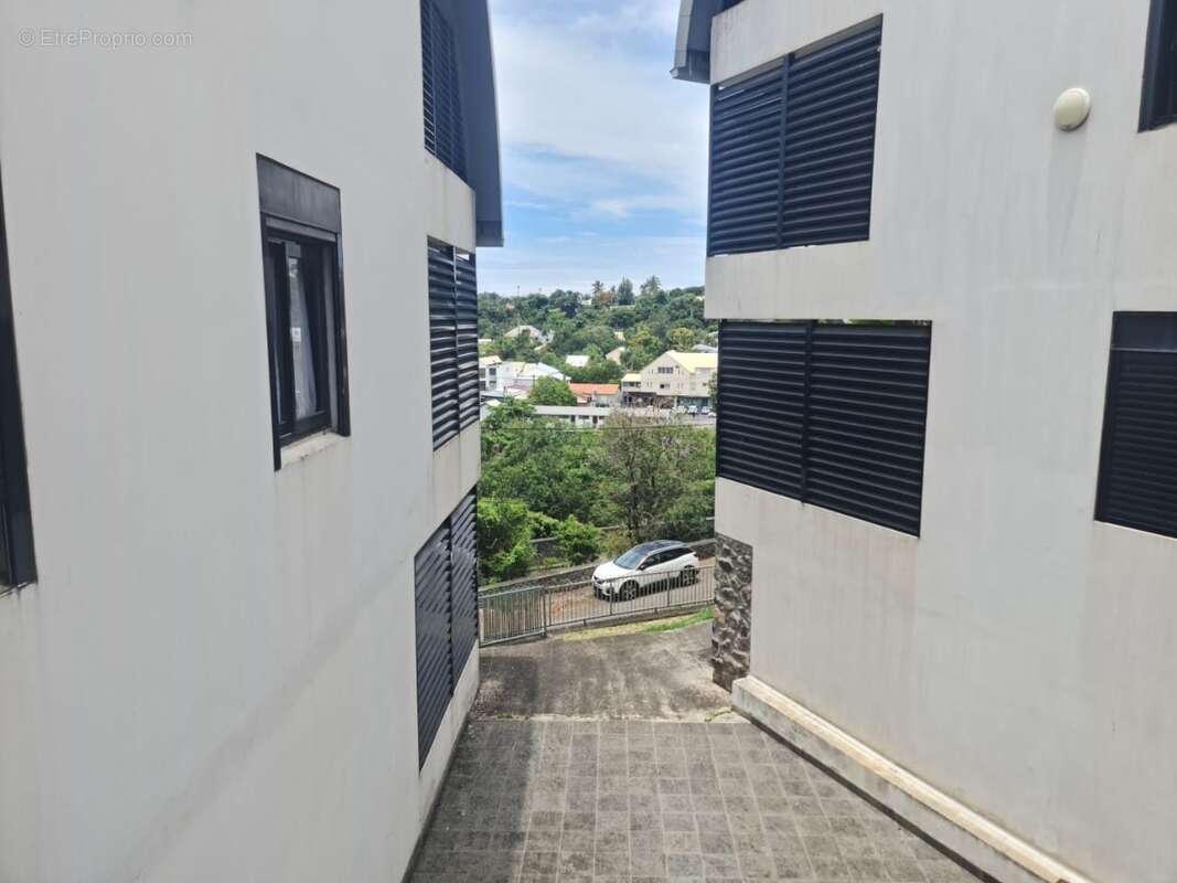 Appartement à SAINT-DENIS