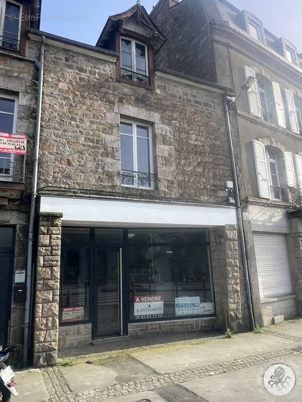 Commerce à PLANCOET