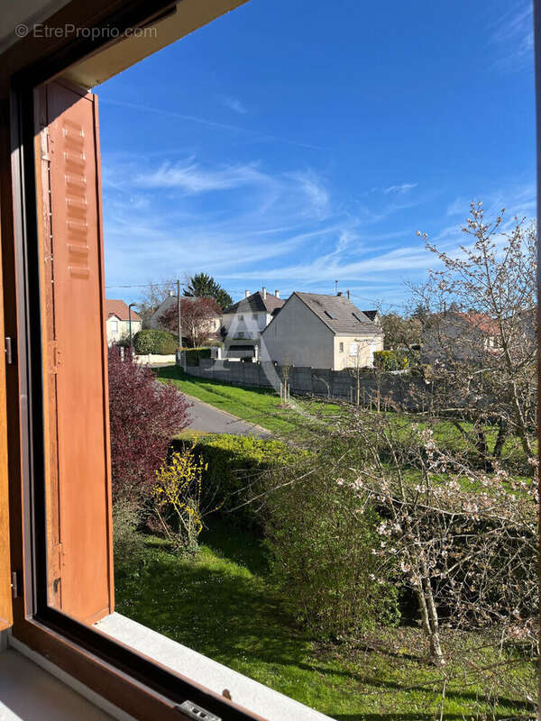 Appartement à MONTGERON