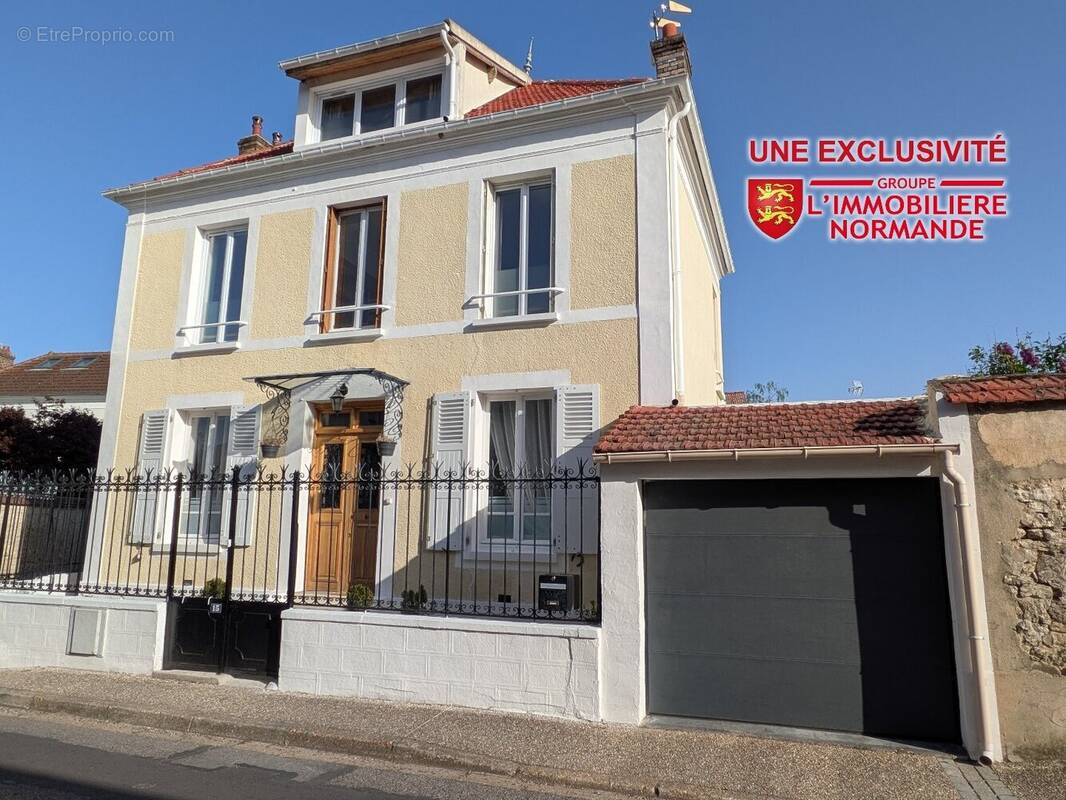 Maison à LIMETZ-VILLEZ