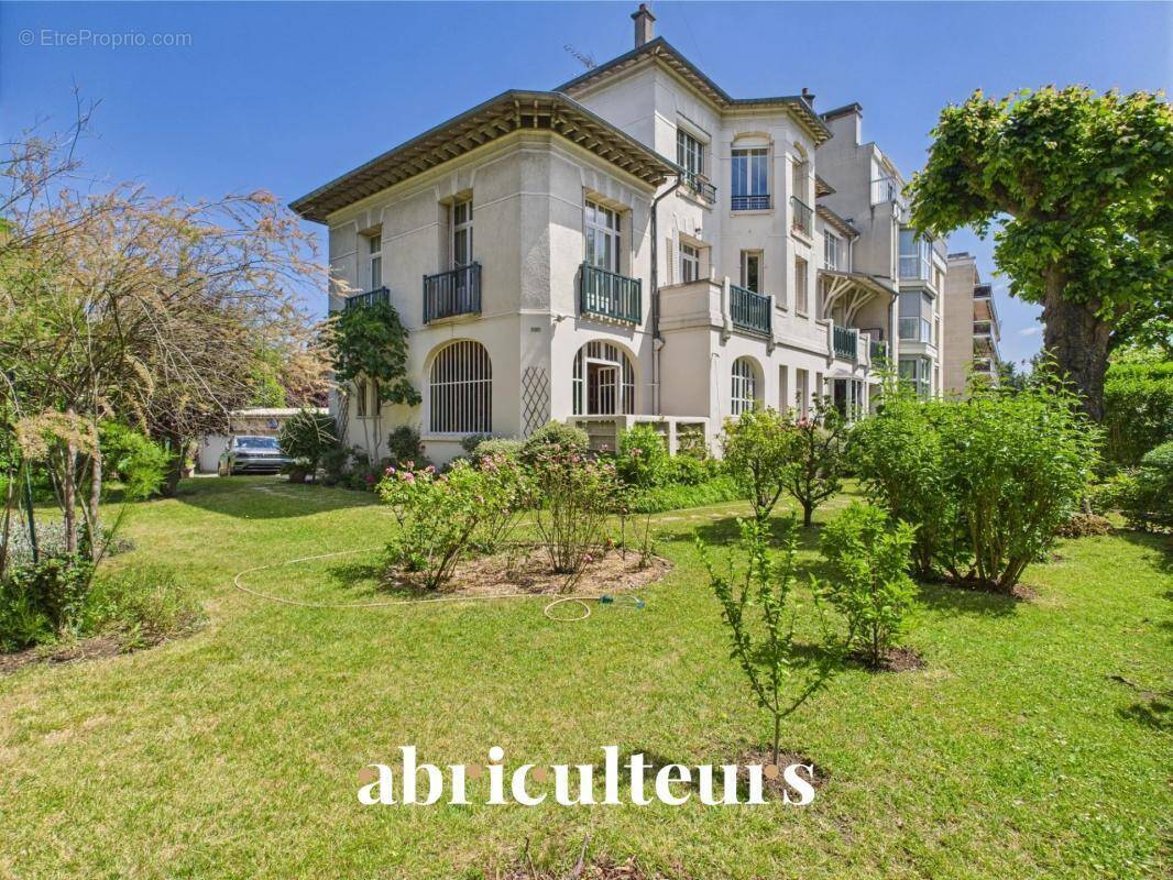 Appartement à SAINT-MANDE