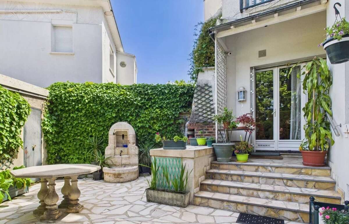 Appartement à SAINT-MANDE