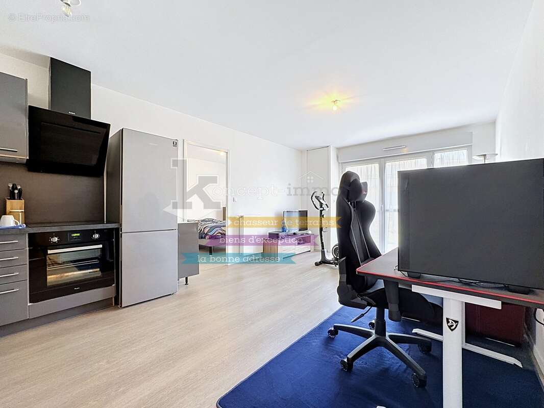 Appartement 40 m² à Clermont  - photo 6