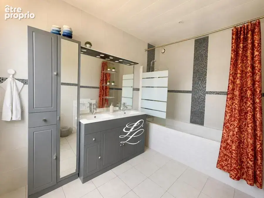 Maison 84 m² à Le Mans  - photo 73