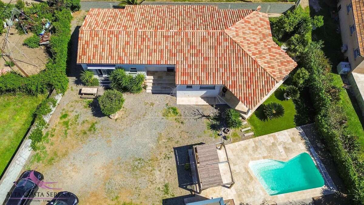 Maison à PRUNELLI-DI-FIUMORBO