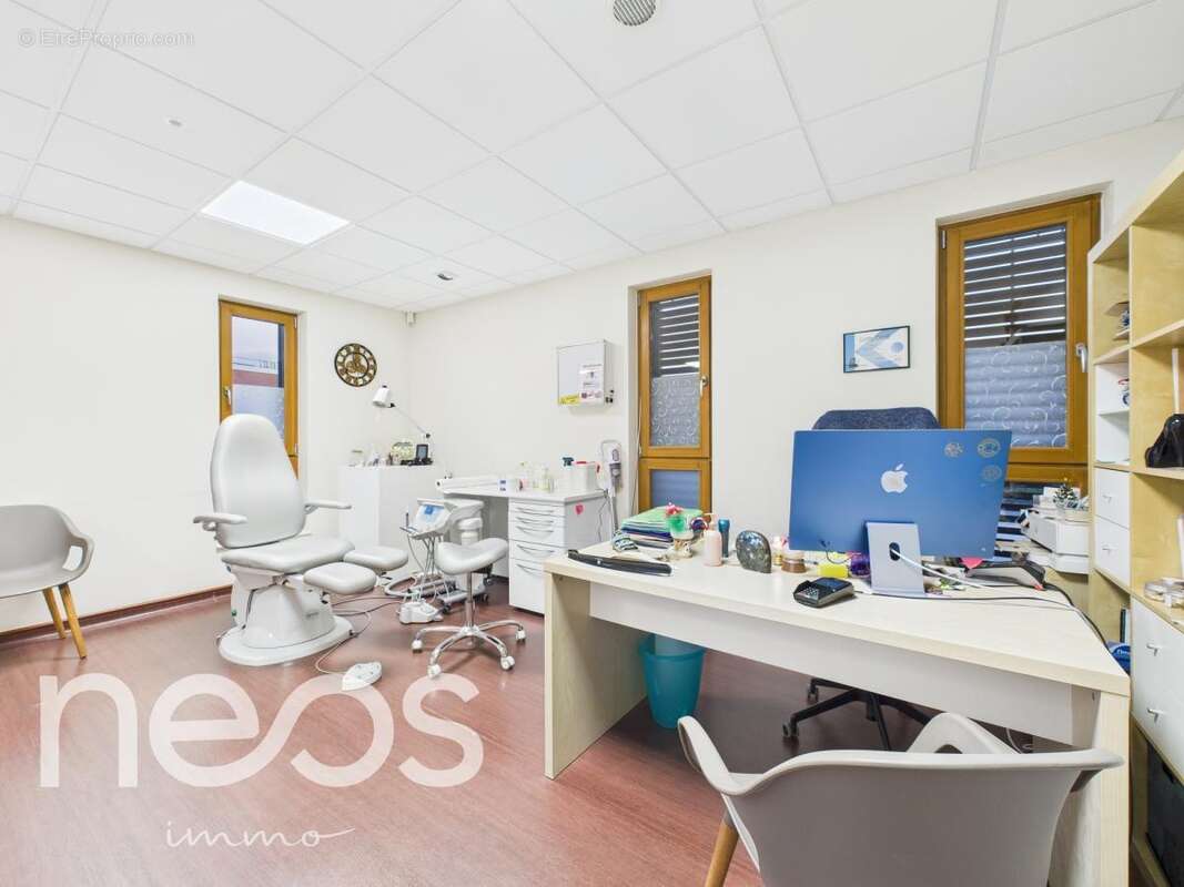 Commerce à NUITS-SAINT-GEORGES