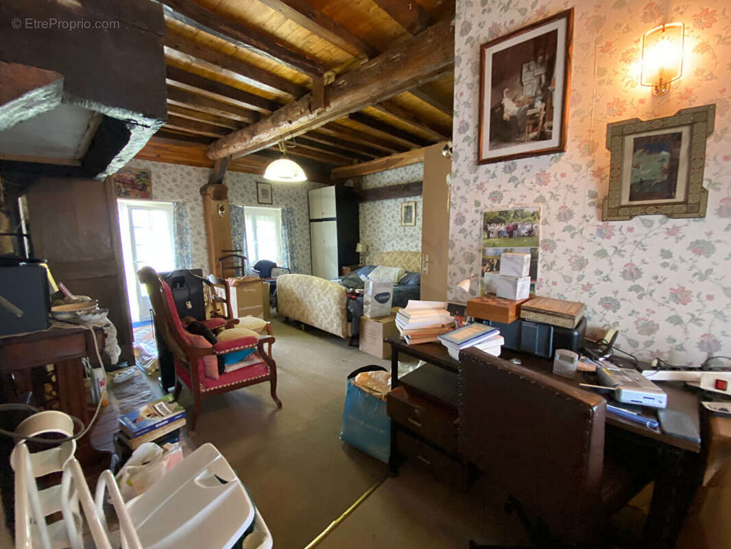 Maison à CHAMPSECRET