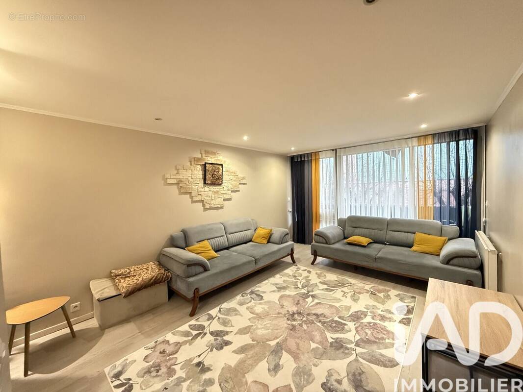 Photo 1 - Appartement à VILLENEUVE-SAINT-GEORGES