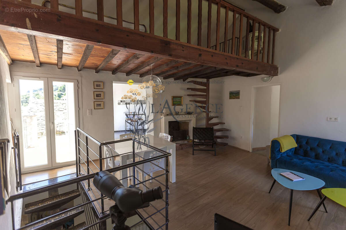 Maison à BRANDO