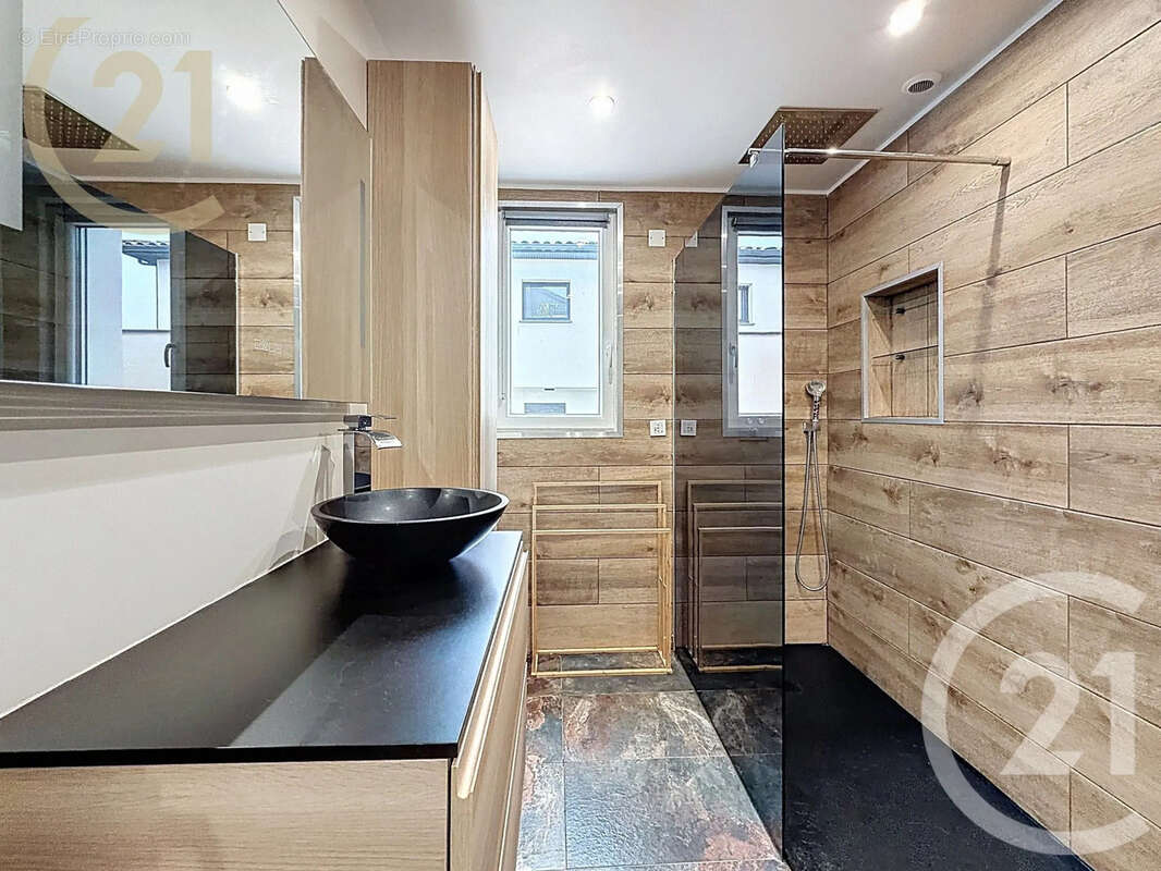 Maison 45 m² à Saint-Jean-De-Vedas  - photo 4