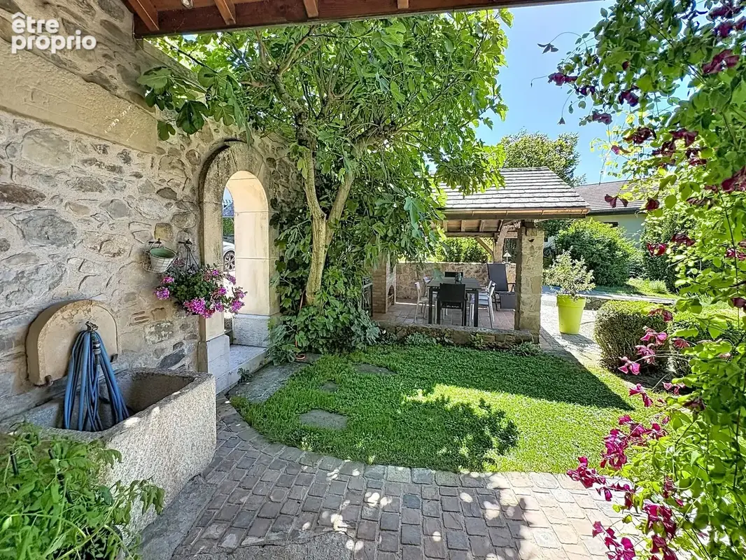 Corps de ferme à vendre 5 pièces CERNEX (74) - photo 3