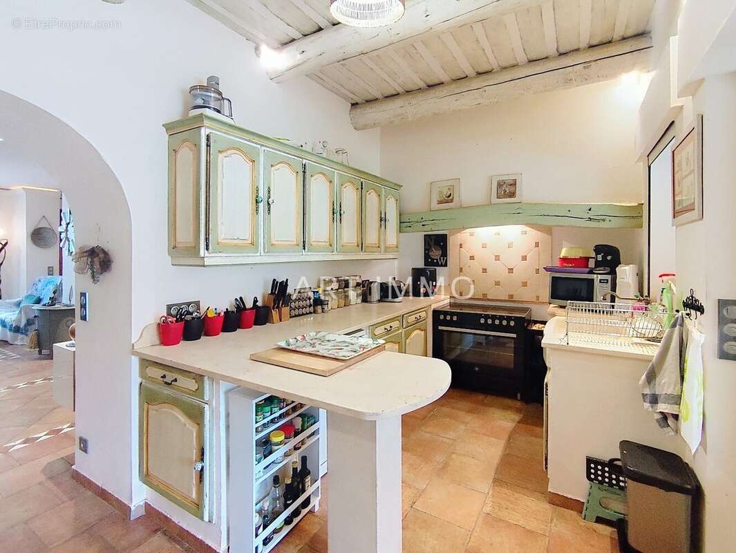Maison de charme avec piscine et jardin a cavaillon - photo 6